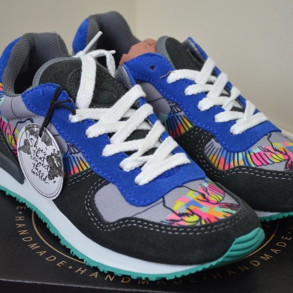 Inkkas Shoes - Inkkas Freewheel Jogger Athletic Shoes Women's Size 5